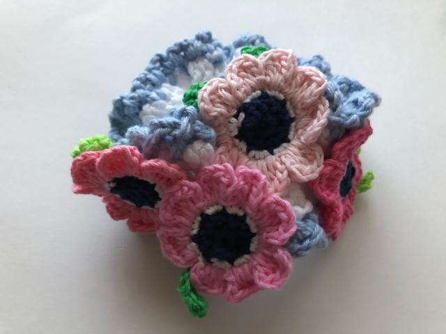 ハンドメイド ボリューム シュシュ コットン グラデーション アネモネいっぱい♪ < 女性ファッション  ハンドメイド ボリューム シュシュ コットン グラデーション アネモネいっぱい♪  < 女性ファッションの