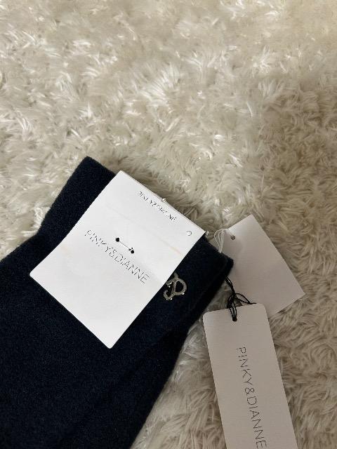 新品タグ付きPINKY & DIANNE★ネイビー指先開きグローブ < ブランド 新品タグ付きPINKY & DIANNE★ネイビー指先開きグローブ < ブランドの