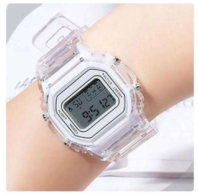 送料無料 未使用品 デジタル腕時計 ウオッチ 白 ホワイト レディース 中学 高校 スポーツ電子時計 50 < 女性アクセサリー/時計  送料無料 未使用品 デジタル腕時計 ウオッチ 白 ホワイト レディース 中学 高校 スポーツ電子時計 50  < 女性アクセサリー/時計の