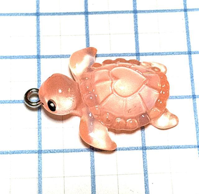 1031 ピーチ色 半透明の亀ちゃん 1個 レジンチャーム アクリル樹脂 アクセサリーパーツ かめカメ < ペット/手芸/園芸 1031 ピーチ色 半透明の亀ちゃん 1個 レジンチャーム アクリル樹脂 アクセサリーパーツ かめカメ < ペット/手芸/園芸の