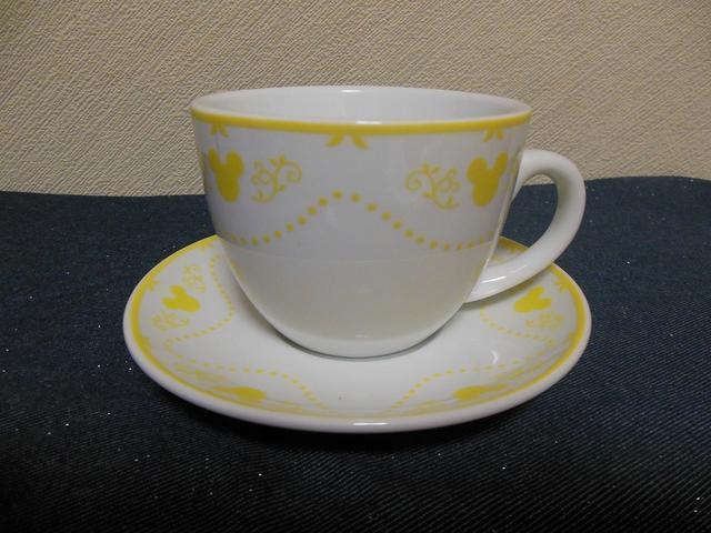 ディズニーカップソーサー ミッキーマウス イエローカラー < おもちゃ  ディズニーカップソーサー ミッキーマウス イエローカラー  < おもちゃの