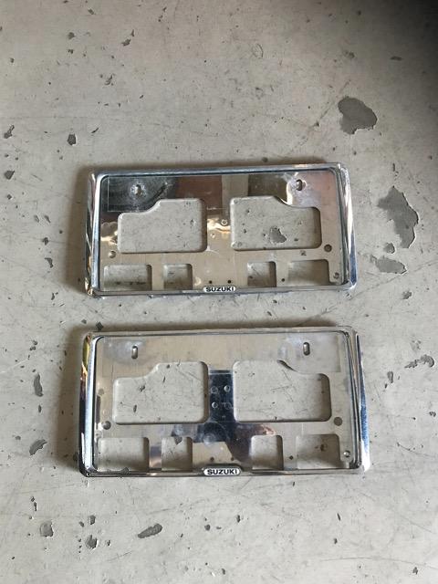 スズキ純正オプションメッキナンバーフレーム一台分セット < 自動車/バイク スズキ純正オプションメッキナンバーフレーム一台分セット < 自動車/バイク