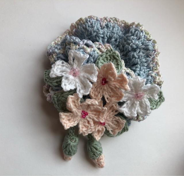 ハンドメイド ボリューム シュシュ 春♪春♪さくら♪さくら♪ < 女性ファッション  ハンドメイド ボリューム シュシュ 春♪春♪さくら♪さくら♪ < 女性ファッションの