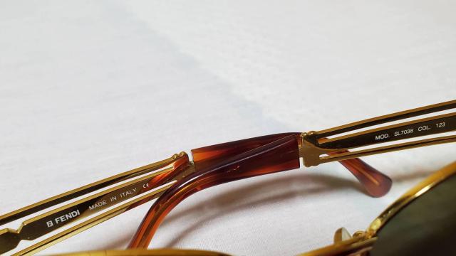 正規 レア フェンディ ラグジュアリーアート サングラス 茶系 アイコンロゴ エンブレム メタルコールドライン アイウェア 付属有 < ブランド  正規 レア フェンディ ラグジュアリーアート サングラス 茶系 アイコンロゴ エンブレム メタルコールドライン アイウェア 付属有 < ブランドの