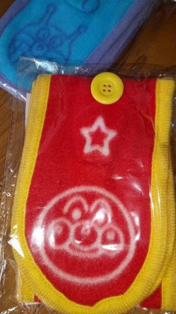 アンパンマンandバイキンマン!フリース素材マフラー新品!セット!アサヒ飲料景品!非売品! < ホビー  アンパンマンandバイキンマン!フリース素材マフラー新品!セット!アサヒ飲料景品!非売品! < ホビーの