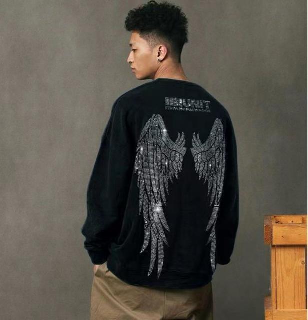 男女兼用 トレーナー キラキララインストーン付き 天使の羽柄 ブラック 大きいサイズ < 女性ファッション 男女兼用 トレーナー キラキララインストーン付き 天使の羽柄 ブラック 大きいサイズ < 女性ファッションの