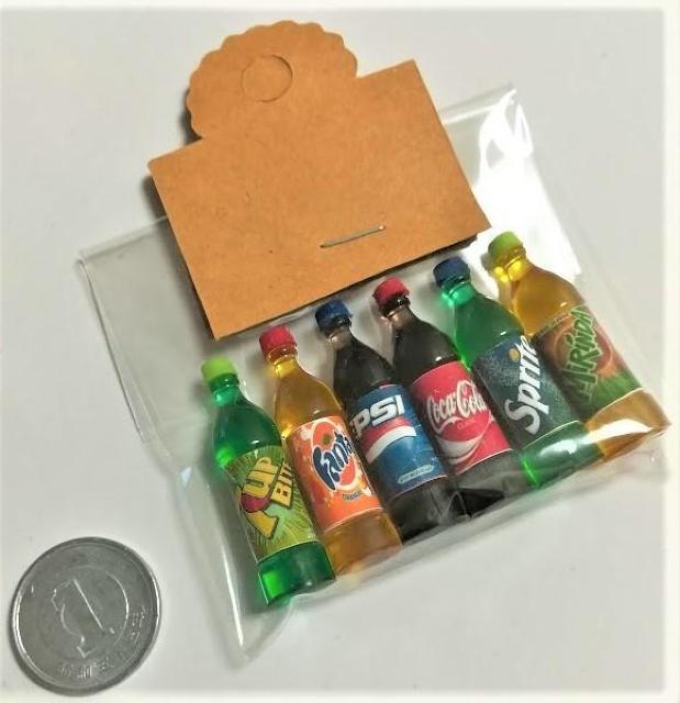 ミニチュア★ペットボトルドリンク★ジュース6本セット★ドールハウスに★ < おもちゃ  ミニチュア★ペットボトルドリンク★ジュース6本セット★ドールハウスに★  < おもちゃの