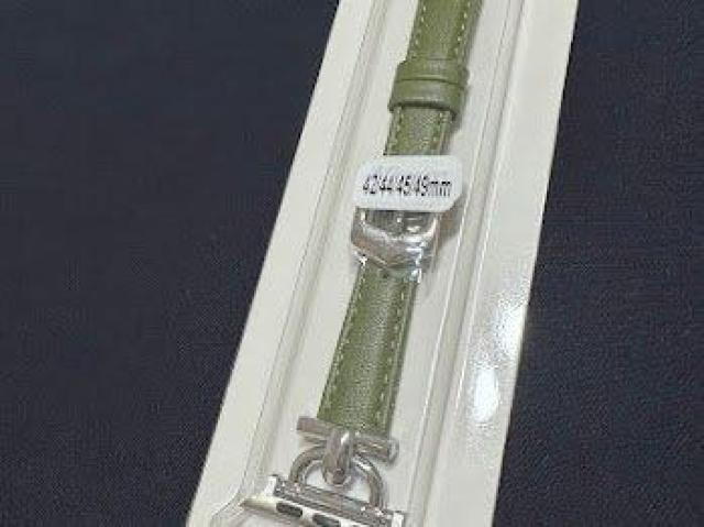 Apple Watch バンド 合皮 42/44/45mm グリーン+シルバー < 女性アクセサリー/時計 Apple Watch バンド 合皮 42/44/45mm グリーン+シルバー < 女性アクセサリー/時計の