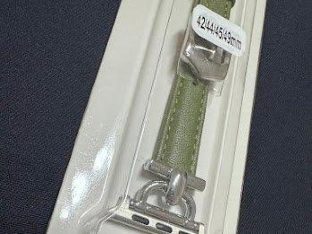 Apple Watch バンド 合皮 42/44/45mm グリーン+シルバー < 女性アクセサリー/時計 Apple Watch バンド 合皮 42/44/45mm グリーン+シルバー < 女性アクセサリー/時計の