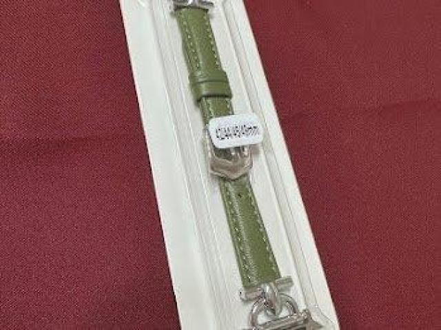 Apple Watch バンド 合皮 42/44/45mm グリーン+シルバー < 女性アクセサリー/時計 Apple Watch バンド 合皮 42/44/45mm グリーン+シルバー < 女性アクセサリー/時計の