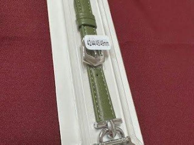 Apple Watch バンド 合皮 42/44/45mm グリーン+シルバー < 女性アクセサリー/時計 Apple Watch バンド 合皮 42/44/45mm グリーン+シルバー < 女性アクセサリー/時計の
