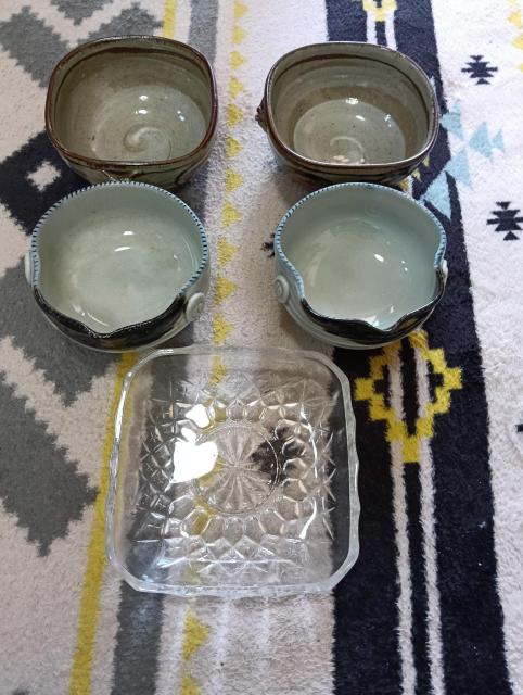 �L�c�Ă̂��M 3���ƍ]�ː؎q�̃v���[�g�ł��B  �� �y�b�g/��|/���|�� 