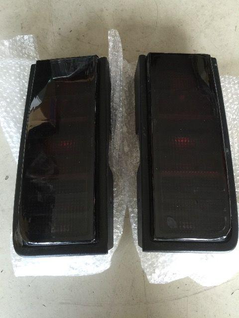 ハマーH2!赤白スモーク加工テール左右セット! < 自動車/バイク ハマーH2!赤白スモーク加工テール左右セット! < 自動車/バイク