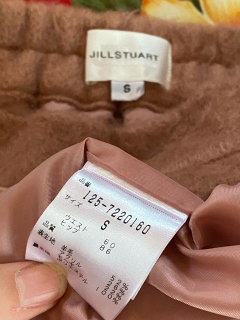 JILLSTUART☆羊毛入スカート☆お花ビジューモスピンクカラー☆ < ブランド JILLSTUART☆羊毛入スカート☆お花ビジューモスピンクカラー☆ < ブランドの