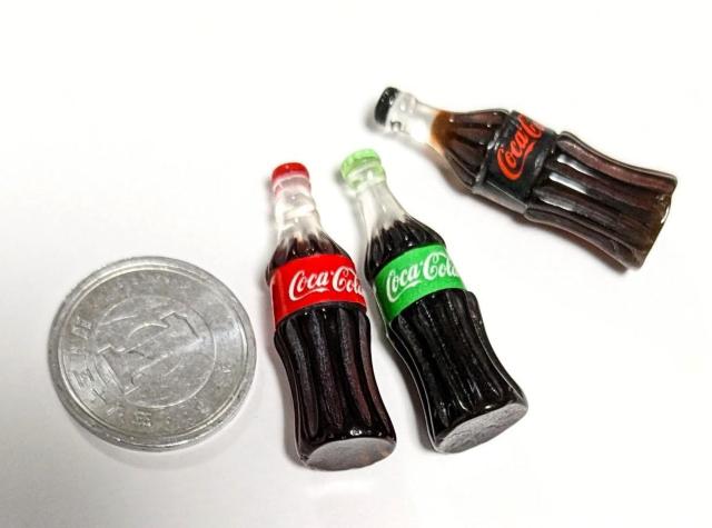 ミニチュア★コカ・コーラ&コカ・コーラゼロ&コカ・コーラライト★飲みかけ★3本ゼット★ドールハウス★リカちゃん等に♪お得セット★ < おもちゃ  ミニチュア★コカ・コーラ&コカ・コーラゼロ&コカ・コーラライト★飲みかけ★3本ゼット★ドールハウス★リカちゃん等に♪お得セット★ < おもちゃの