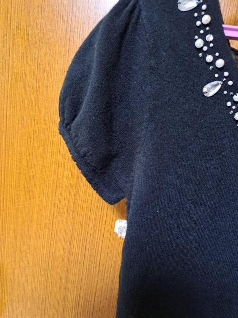 �A�@���̃j�b�g�̃g�b�v�X �� �����t�@�b�V������ 