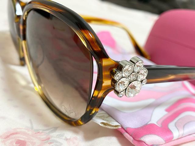 Radyビジューサングラス/小顔効果/ハートマーブル保存袋付き/新品未使用 < ブランド  Radyビジューサングラス/小顔効果/ハートマーブル保存袋付き/新品未使用 < ブランドの