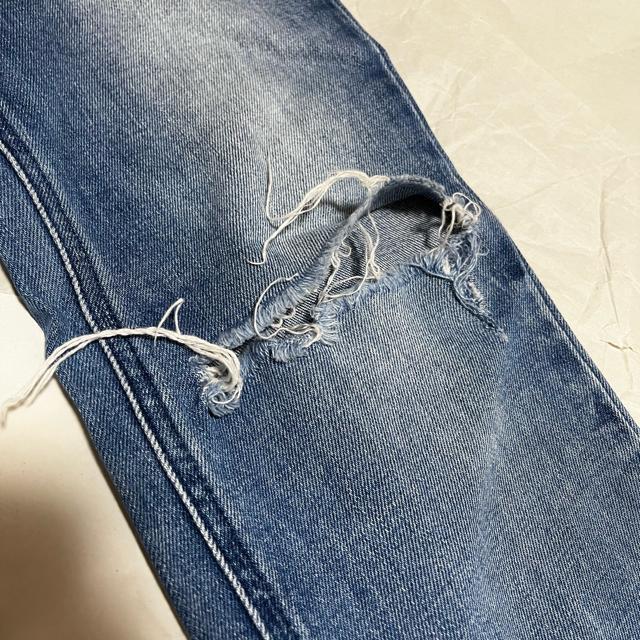 【カルバンクラインジーンズ】 スリム / ストレッチ / スキニーデニム 28 ダメージ加工 ジーンズ < ブランド 【カルバンクラインジーンズ】 スリム / ストレッチ / スキニーデニム 28 ダメージ加工 ジーンズ < ブランドの