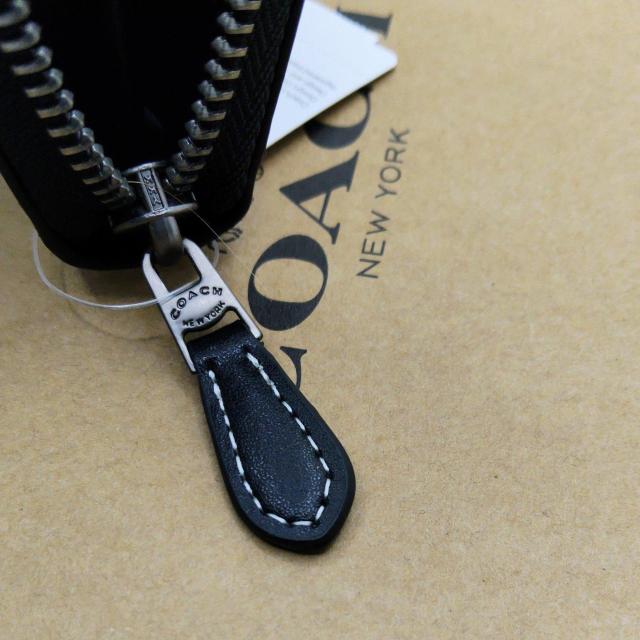 �V�iCOACH�@�V�O�l�`���[�A�R�[�f�B�I���W�b�v�A���E���h�E�H���b�g�@�����z�@BLACK&WHITE �� �u�����h�� 