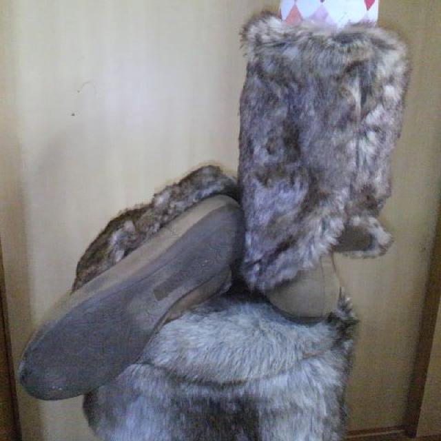 REPORTフェイクファー スエード2wayブーツ S < 女性ファッション REPORTフェイクファー スエード2wayブーツ S < 女性ファッションの