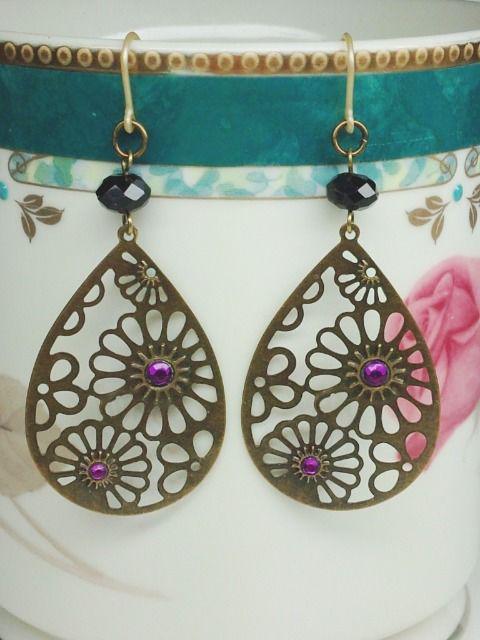 金古美涙型透かしアメジストストーンジェットスワロ樹脂フック☆ < 女性アクセサリー/時計  金古美涙型透かしアメジストストーンジェットスワロ樹脂フック☆ < 女性アクセサリー/時計の