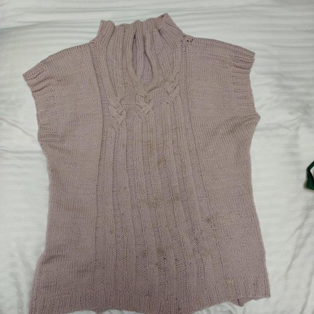 手編み ハンドメイド くすみピンク 縄編み ゆったりベスト ハイネック < 女性ファッション  手編み ハンドメイド くすみピンク 縄編み ゆったりベスト ハイネック < 女性ファッションの