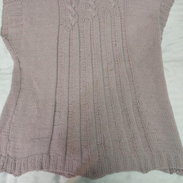 手編み ハンドメイド くすみピンク 縄編み ゆったりベスト ハイネック < 女性ファッション  手編み ハンドメイド くすみピンク 縄編み ゆったりベスト ハイネック < 女性ファッションの