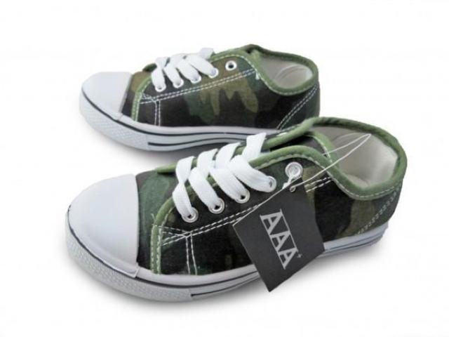 1円~CC179新品AAAローカット/レースアップキッズスニーカー21a迷彩柄kids < キッズ/ベビー  1円~CC179新品AAAローカット/レースアップキッズスニーカー21a迷彩柄kids  < キッズ/ベビーの