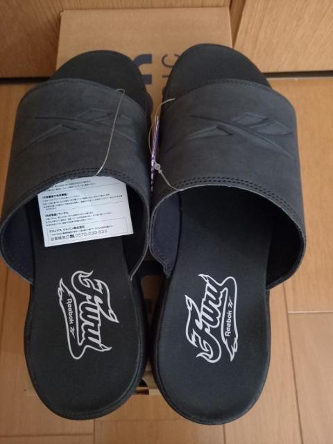 58%オフ!ポンプフューリー、サンダル(黒、27) < 女性ファッション  58%オフ!ポンプフューリー、サンダル(黒、27) < 女性ファッションの