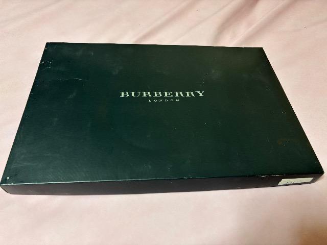 BURBERRYamC5ZbgVigp   jt@bV 