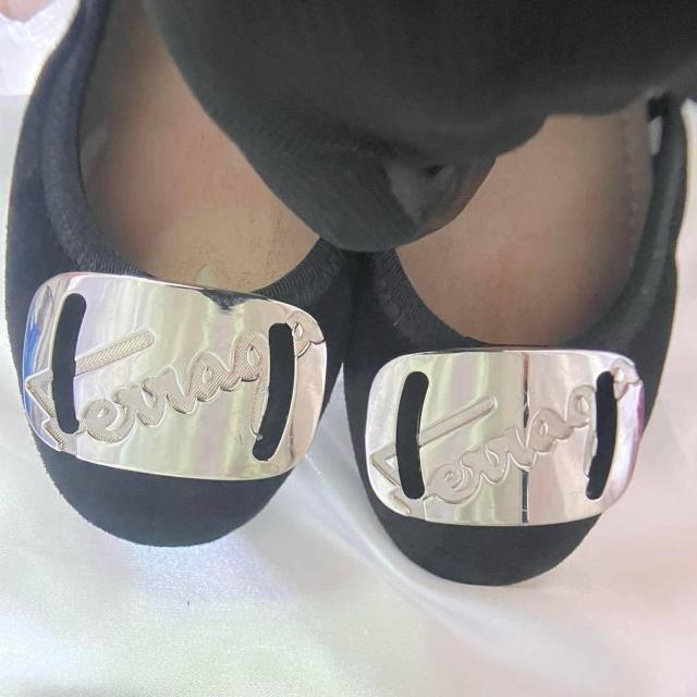 サルヴァトーレフェラガモ FERRAGAMOバレエシューズ フラットシューズ 22cm < ブランド サルヴァトーレフェラガモ FERRAGAMOバレエシューズ フラットシューズ 22cm < ブランドの