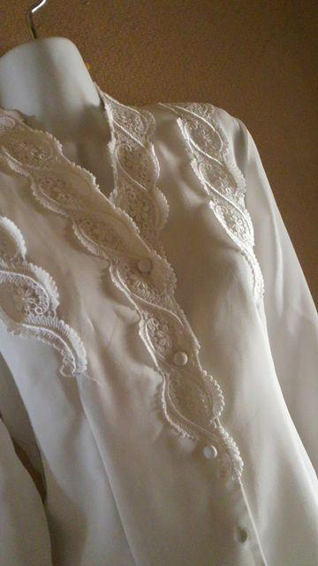 【美品】専門店◆ホワイトシフォン&レース◆上質ブラウス < 女性ファッション  【美品】専門店◆ホワイトシフォン&レース◆上質ブラウス < 女性ファッションの