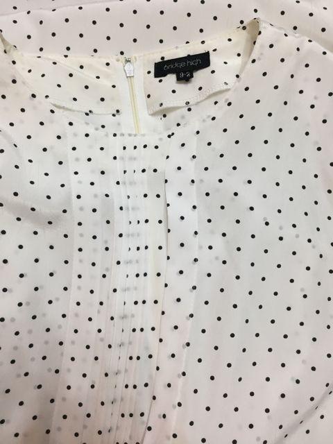 ホワイト×黒水玉 ロング長袖ゆるりシルエットワンピース < 女性ファッション  ホワイト×黒水玉 ロング長袖ゆるりシルエットワンピース < 女性ファッションの