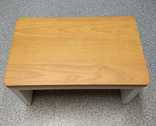 問題有り!ジャンク品!木製踏み台 1段タイプ ステップボード < インテリア/ライフ  問題有り!ジャンク品!木製踏み台 1段タイプ ステップボード  < インテリア/ライフの