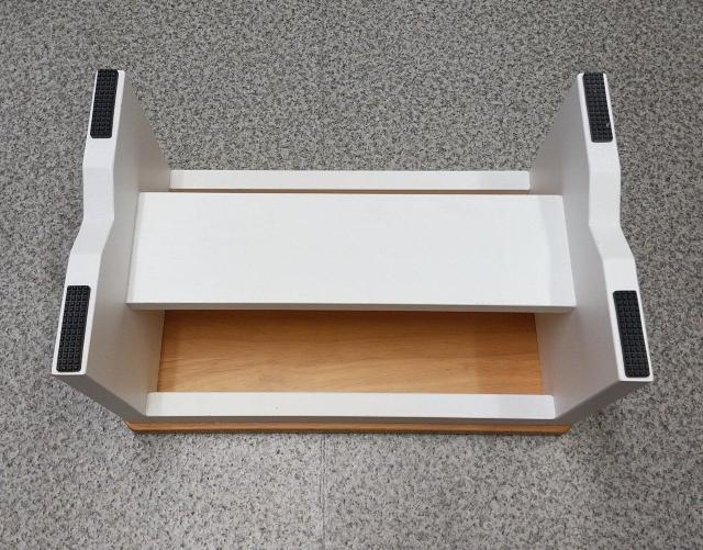 問題有り!ジャンク品!木製踏み台 1段タイプ ステップボード < インテリア/ライフ  問題有り!ジャンク品!木製踏み台 1段タイプ ステップボード < インテリア/ライフの