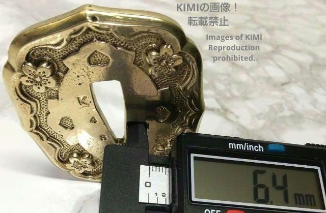 九八式軍刀の鍔 真鍮製 桜 九八式軍刀 K48 Gunto Tsuba 軍装美術 98式軍刀 旧日本軍 Type 98 milit < インテリア/ライフ  九八式軍刀の鍔 真鍮製 桜 九八式軍刀 K48 Gunto Tsuba 軍装美術 98式軍刀 旧日本軍 Type 98 milit < インテリア/ライフの