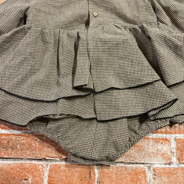 Popelinチェック柄 ロンパース 花刺繍付き襟 18-24m < キッズ/ベビー  Popelinチェック柄 ロンパース 花刺繍付き襟 18-24m < キッズ/ベビーの