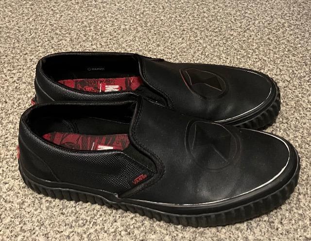 MARVEL VANS☆Classic Slip-on Black Widow < ブランド  MARVEL VANS☆Classic Slip-on Black Widow < ブランドの