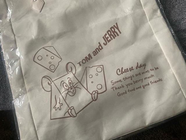 新品☆トムとジェリー BIGトート レザーハンドル☆ < アニメ/コミック/キャラクター 新品☆トムとジェリー BIGトート レザーハンドル☆ < アニメ/コミック/キャラクターの