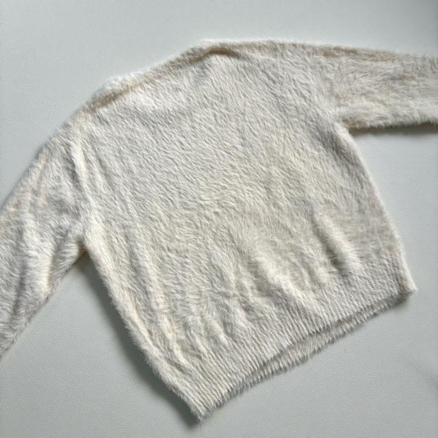 ◆極美品◆クロシェ◆ふわふわシャギーニット◆長袖◆アイボリー白◆Uネック◆M < 女性ファッション ◆極美品◆クロシェ◆ふわふわシャギーニット◆長袖◆アイボリー白◆Uネック◆M < 女性ファッションの