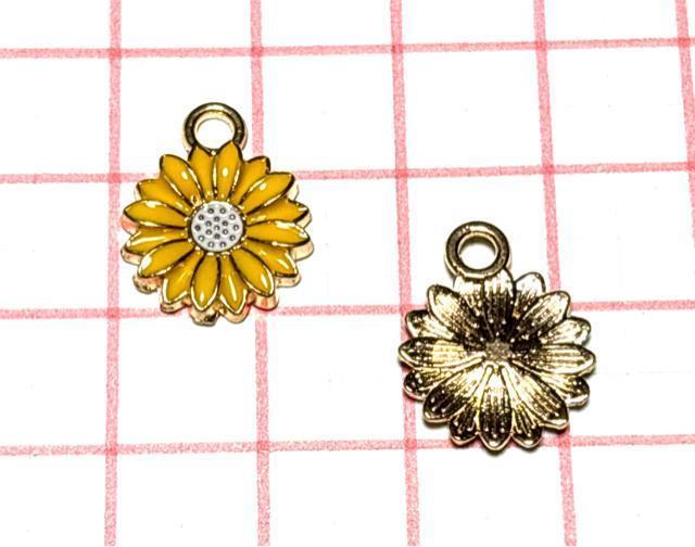 512 マーガレット系のお花 黄色2個 植物 金属チャーム エナメルパーツ < ペット/手芸/園芸 512 マーガレット系のお花 黄色2個 植物 金属チャーム エナメルパーツ < ペット/手芸/園芸の