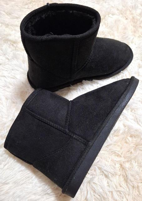 ���[�g���u�[�c �V���[�g�u�[�c �u���b�N ���{�A �� �����t�@�b�V������ 