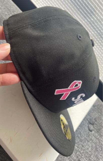 supreme �L���b�v/7 5/8/Breast Cancer Awareness Box Logo Ne �j���[�G���R���{ �� �u�����h�� 