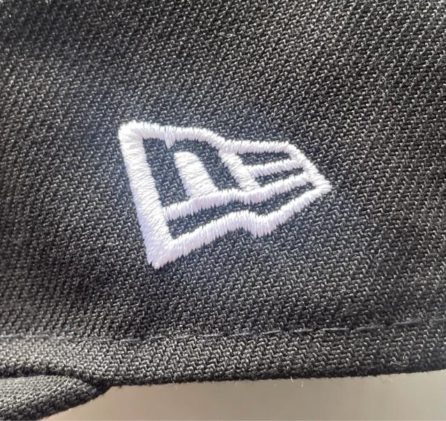 supreme �L���b�v/7 5/8/Breast Cancer Awareness Box Logo Ne �j���[�G���R���{ �� �u�����h�� 