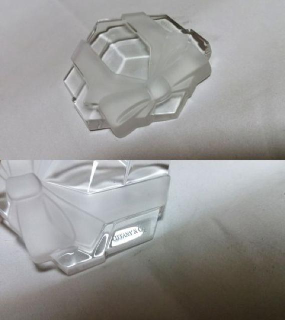 正規新古 TIFFANY ティファニー プレゼントBOX×リボン クリスタルペーパーウェイト オブジェアート 付属有 < ブランド  正規新古 TIFFANY ティファニー プレゼントBOX×リボン クリスタルペーパーウェイト オブジェアート 付属有 < ブランドの