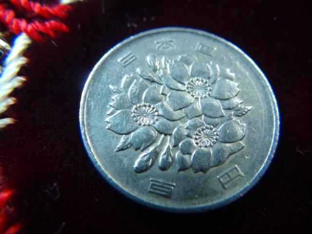 平成元年 100円硬貨 40804 !!! < ホビー  平成元年 100円硬貨 40804 !!! < ホビーの