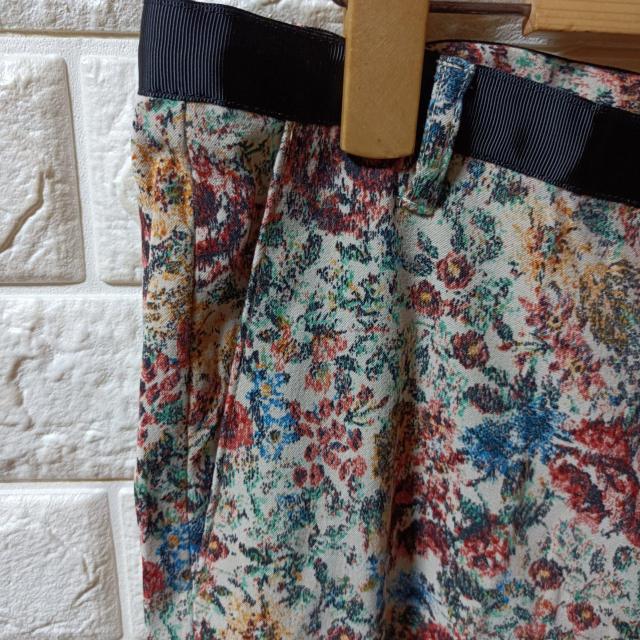 Ma regle★新品★ゴブラン織り風花柄大人パンツ < 女性ファッション  Ma regle★新品★ゴブラン織り風花柄大人パンツ < 女性ファッションの
