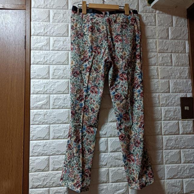 Ma regle★新品★ゴブラン織り風花柄大人パンツ < 女性ファッション  Ma regle★新品★ゴブラン織り風花柄大人パンツ < 女性ファッションの