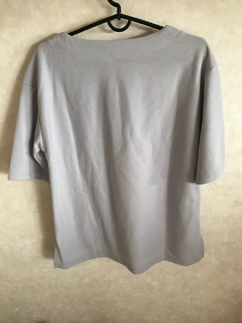 新品タグ付き トップス 半袖 M < 女性ファッション  新品タグ付き トップス 半袖 M < 女性ファッションの