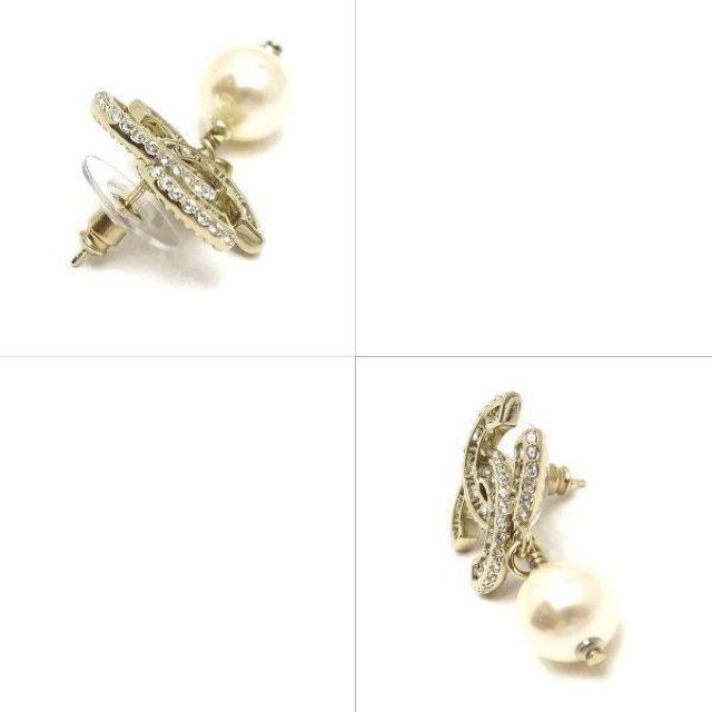 ◆ 本物 新品同様 ◆ CHANEL シャネル 希少 ココマーク ピアス ゴールド ラインストーン パール 箱 人気 A86506 < ブランド  ◆ 本物 新品同様 ◆ CHANEL シャネル 希少 ココマーク ピアス ゴールド ラインストーン パール 箱 人気 A86506 < ブランドの